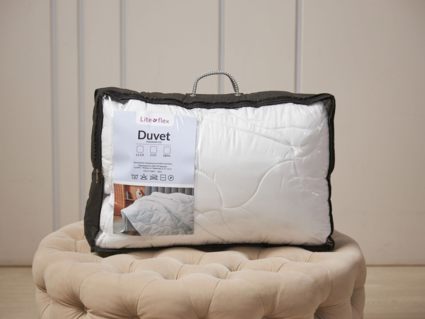 Одеяло Lite Flex Duvet всесезонное 330